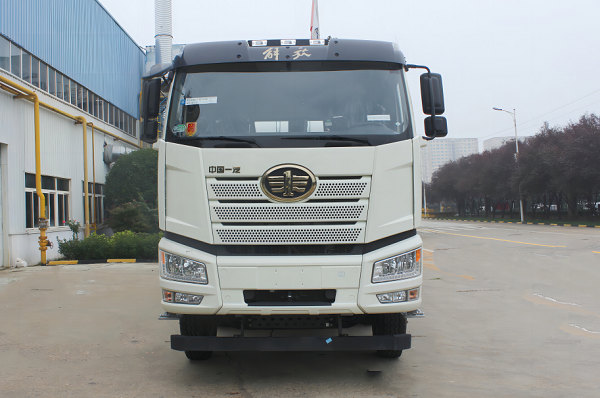 混動(dòng)攪拌車的成本怎么樣？對比傳統(tǒng)攪拌車優(yōu)勢明顯！